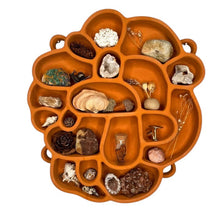 Load image into Gallery viewer, Concrete Curio Wall Shelf