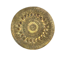 Load image into Gallery viewer, Detailed Brass Tray