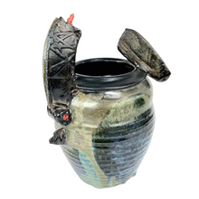 Load image into Gallery viewer, Abstract Pottery Vase