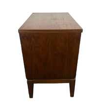 Load image into Gallery viewer, Modern Nightstand