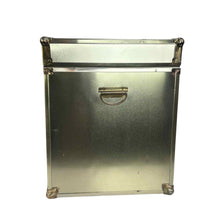 Load image into Gallery viewer, Brass Cube Trunk