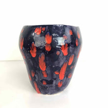 Load image into Gallery viewer, Drip Glaze Pottery Vase