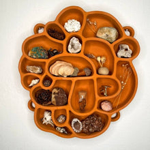 Load image into Gallery viewer, Concrete Curio Wall Shelf