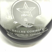 Load image into Gallery viewer, Dallas Cowboys Wine Glasses