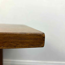 Load image into Gallery viewer, Broyhill Brasilia End Table