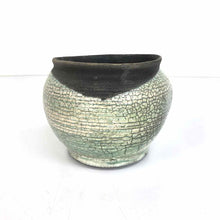 Load image into Gallery viewer, Crackle Studio Pottery Planter