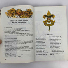 Load image into Gallery viewer, Boy Scout Handbook