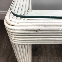 Load image into Gallery viewer, Pencil Reed End Table