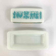 Load image into Gallery viewer, Butterprint Amish Butter Dish