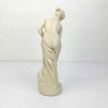 Load image into Gallery viewer, La Baugneuse Venus Sculpture
