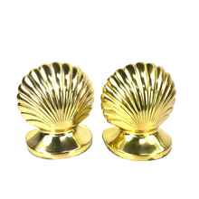Load image into Gallery viewer, Gold Shell Bookends