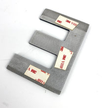 Load image into Gallery viewer, Metal Letter E