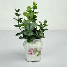Load image into Gallery viewer, Floral Bovarian Toothpick Holder