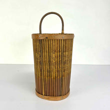 Load image into Gallery viewer, Chopstick Wall Pocket Basket