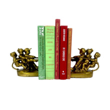 Load image into Gallery viewer, Tug Of War Kids Bookends