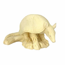 Load image into Gallery viewer, Large Alabaster Armadillo
