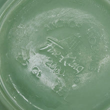 Load image into Gallery viewer, Jadeite Batter Mixing Bowl