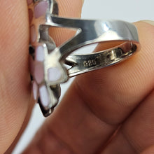 Load image into Gallery viewer, Pink Flowers Sterling Ring