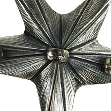Load image into Gallery viewer, Modern Starburst Flower Brooch