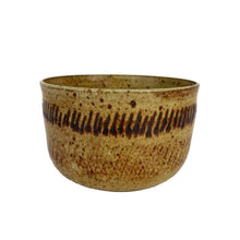 Load image into Gallery viewer, Studio Pottery Bowl