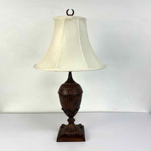Load image into Gallery viewer, Heavy Brass Lamp