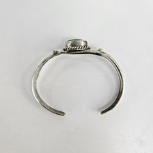 Load image into Gallery viewer, Green Turquoise &amp; Twists Cuff