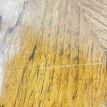 Load image into Gallery viewer, Round Wooden Coffee Table