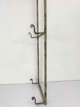 Load image into Gallery viewer, Wall Mount Plate Rack