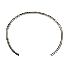 Load image into Gallery viewer, Slim Stamped Navajo Cuff