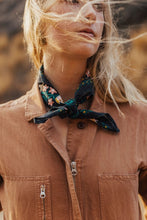 Load image into Gallery viewer, Betty Floral Bandana
