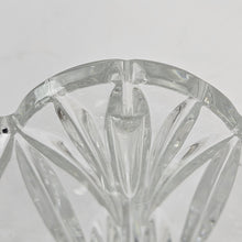Load image into Gallery viewer, Crystal Tulip Vase