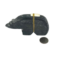 Load image into Gallery viewer, Zuni Fetish Bear Sculpture