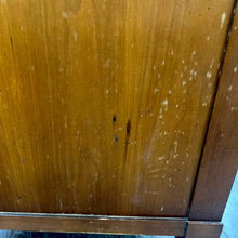 Load image into Gallery viewer, Traditional Wooden Dresser