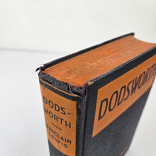 Load image into Gallery viewer, Dodsworth Book