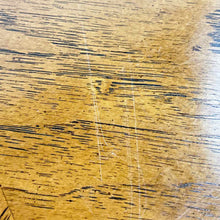 Load image into Gallery viewer, Round Wooden Coffee Table