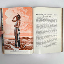 Load image into Gallery viewer, How and Why Travel Book