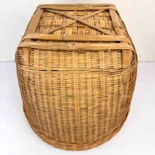 Load image into Gallery viewer, Oversized Woven Basket