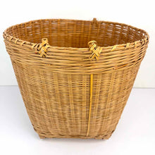 Load image into Gallery viewer, Oversized Woven Basket