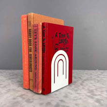 Load image into Gallery viewer, Modern White Arch Bookends