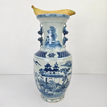Load image into Gallery viewer, Chinese Pottery Vase