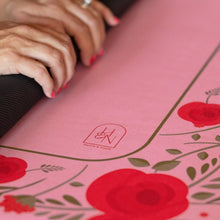 Load image into Gallery viewer, Pink Rose Mahjong Mat