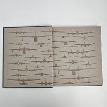 Load image into Gallery viewer, The Smithsonian Book of Flight