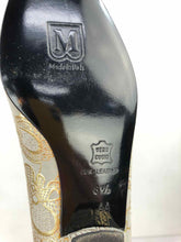 Load image into Gallery viewer, Ivory &amp; Gold Itailan Leather Shoes
