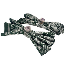 Load image into Gallery viewer, Amethyst &amp; Lucite Napkin Rings
