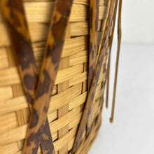 Load image into Gallery viewer, Tortoiseshell Woven Basket