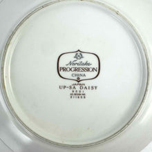 Load image into Gallery viewer, Up-Sa Daisy Dessert Plates