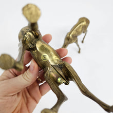 Load image into Gallery viewer, Detailed Brass Deer