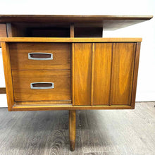 Load image into Gallery viewer, Modern Walnut Floating Desk