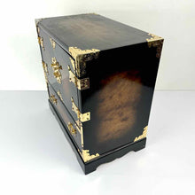 Load image into Gallery viewer, Tansu Chest