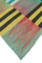 Load image into Gallery viewer, Geometric Kilim Rug